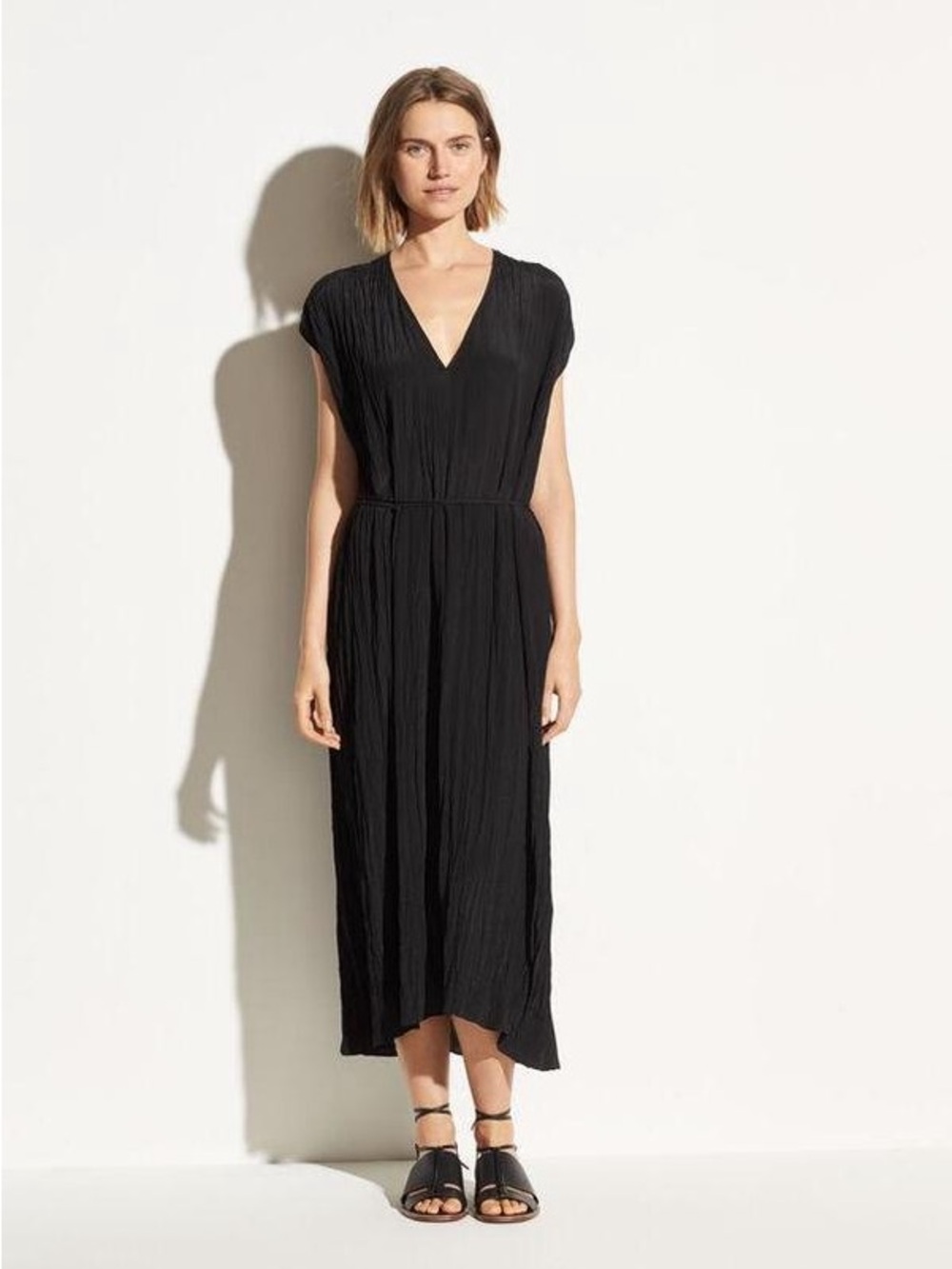 Vince Midi Dress Size Small Minimalist VNeck Cap Sleeve Silk Crinkle Pleat Black